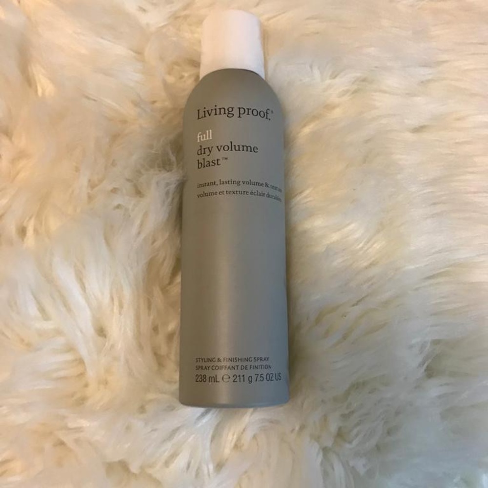 Styling and finishing spray